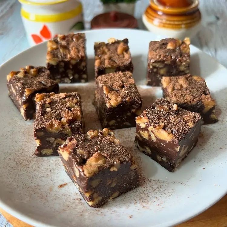 3-Ingredient Fudge with Walnuts