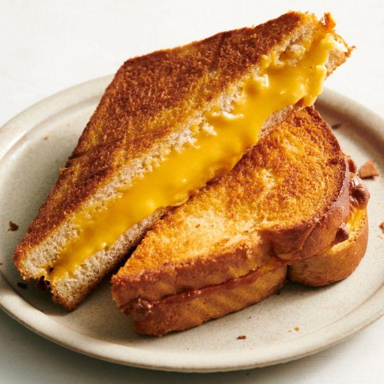 Air Fryer Grilled Cheese Sandwiches