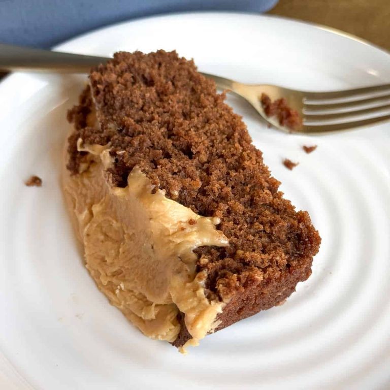 Almond Butter Mayonnaise Cake