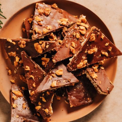 Almond Crunch Saltine Toffee
