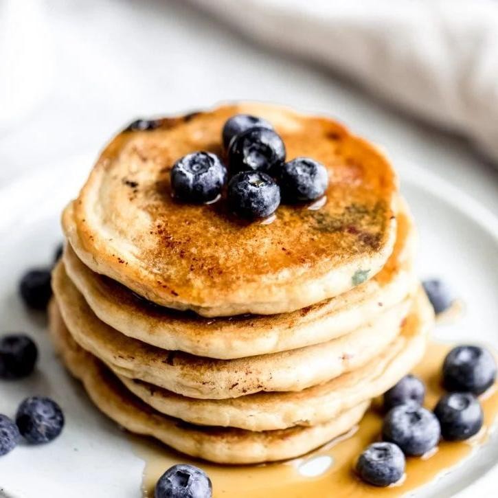 Almond Flour Blueberry Pancakes