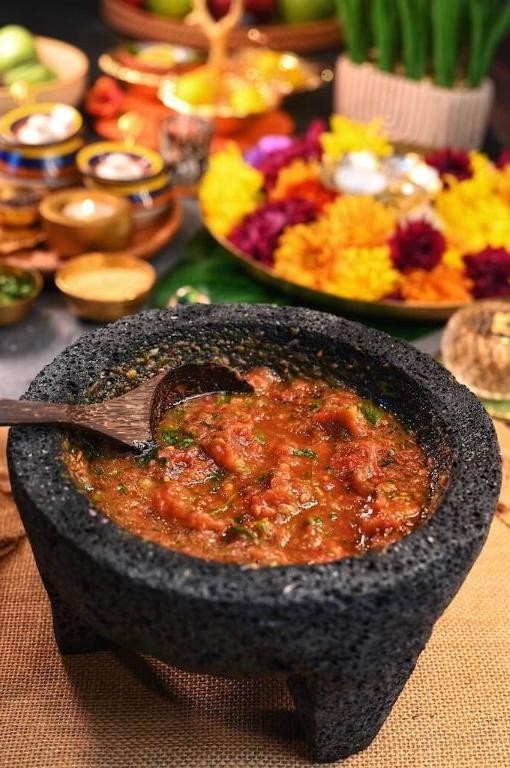 Amaranth Leaves and Tomato Chutney
