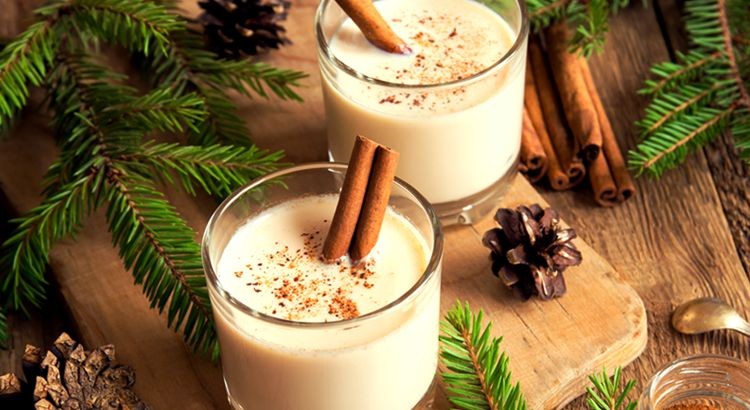 Amaretto Eggnog Sour