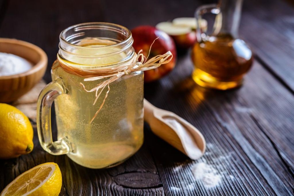 Apple Cider Vinegar Detox Drink
