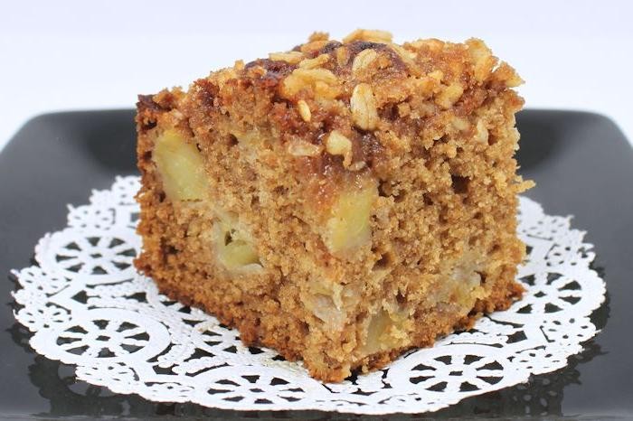 Apple Cinnamon Sweet Sourdough Coffee Cake