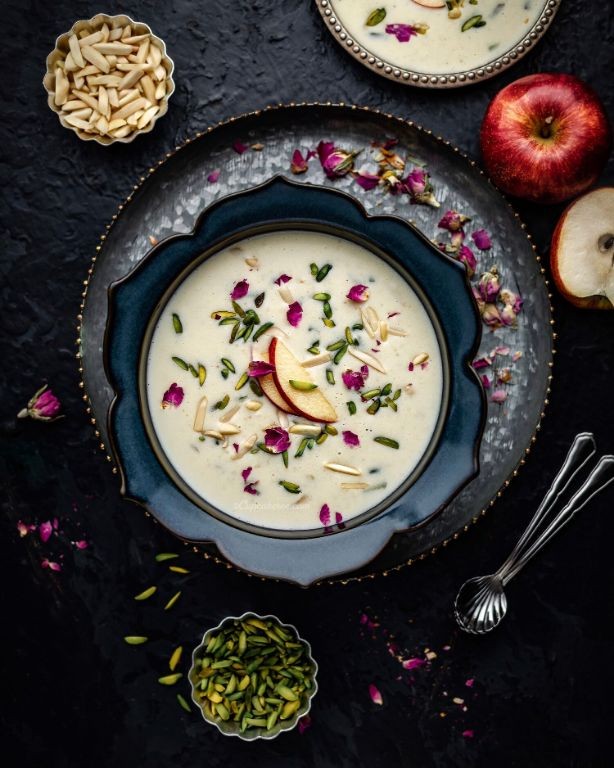Apple Payasam with Jaggery and Coconut