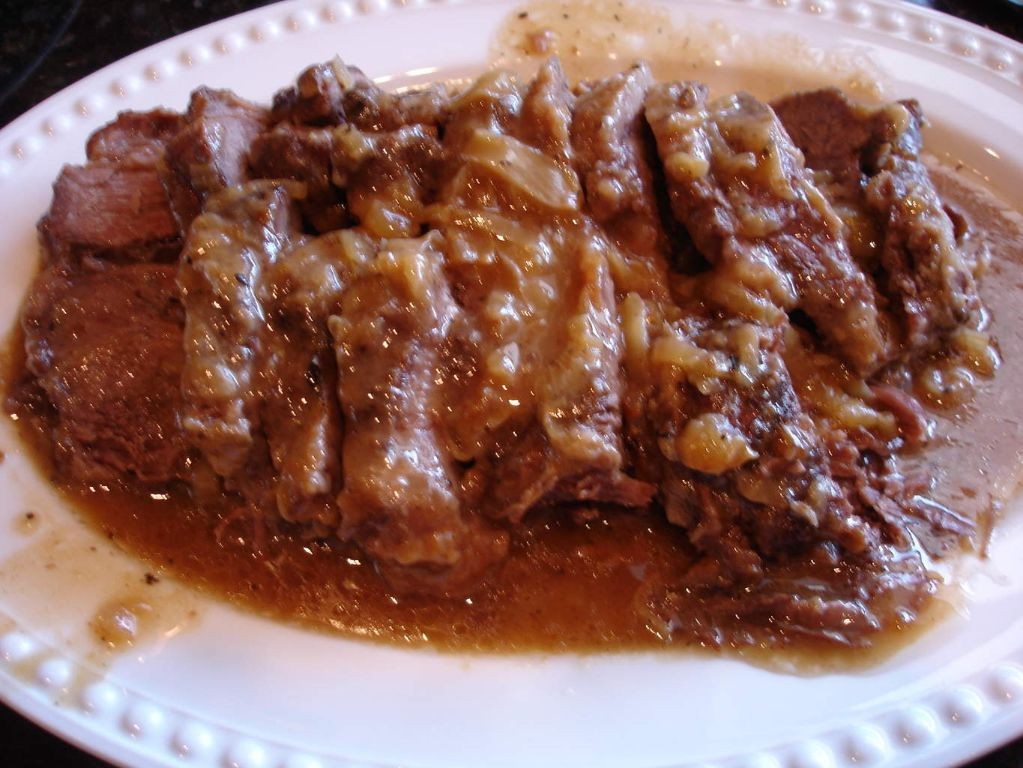 Arm Roast with Onion Gravy