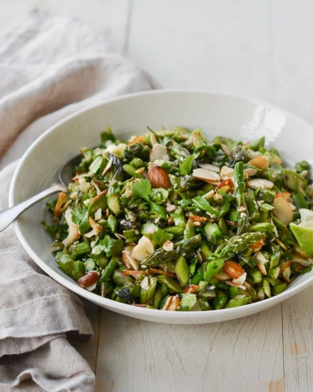 Asian-Inspired Sesame Ginger Asparagus Salad