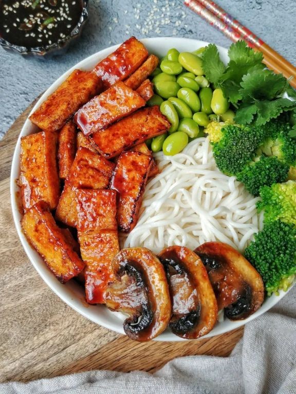 Asian-Inspired Tofu and Pepper Grill Basket