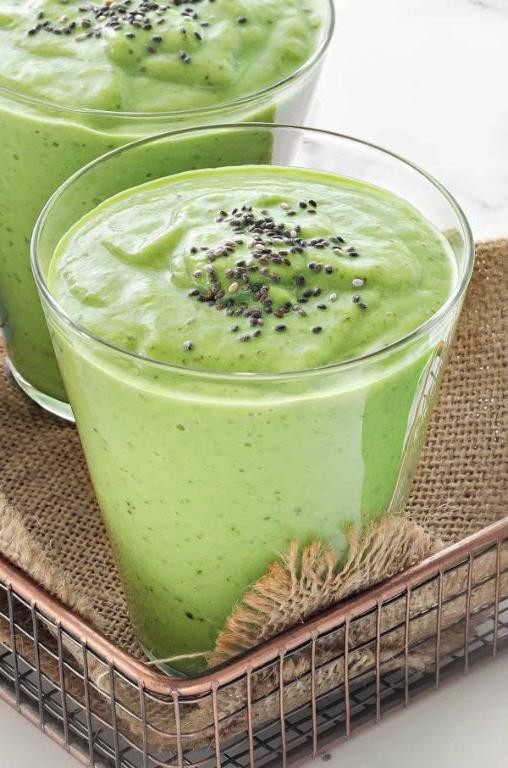 Avocado Chia Seed Power Smoothie