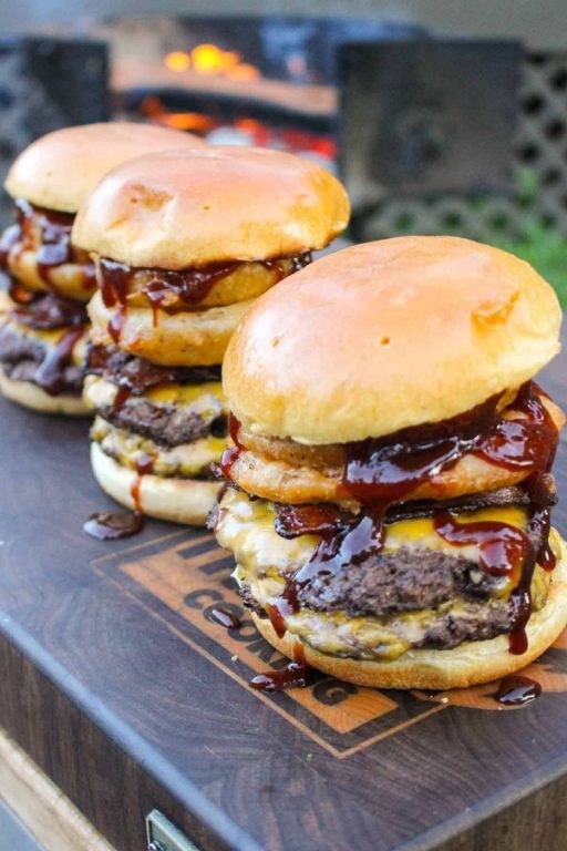 BBQ Bacon Cheddar Burger