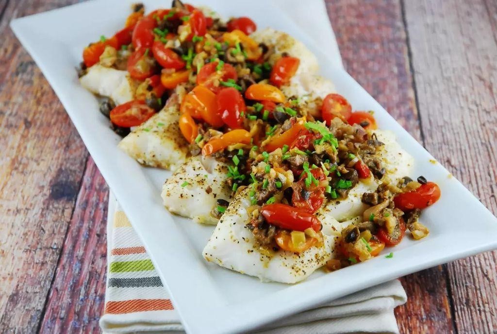 Baked Cod with Tomato and Olive Tapenade