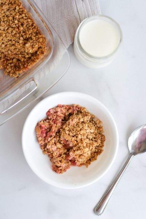 Baked Rhubarb with Cinnamon and Erythritol