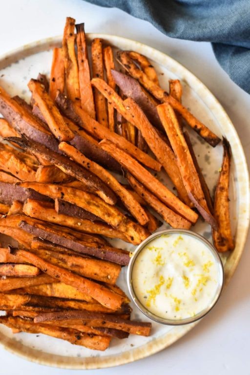 Baked Sweet Potato Fries with Garlic Aioli