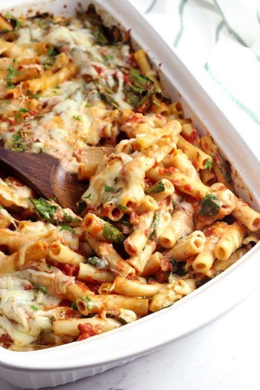 Baked Ziti with Spinach and Mozzarella