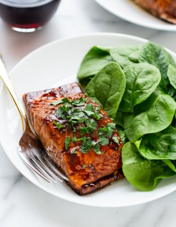 Balsamic Glazed Crispy Salmon with Roasted Veggies