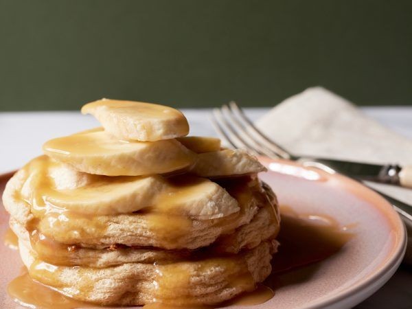 Banana Caramel Souffle Pancakes