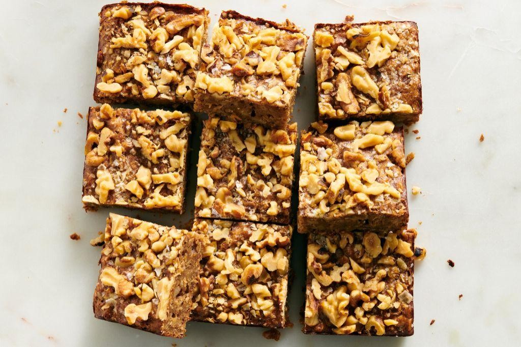 Banana Nut Granola Bars