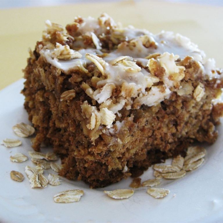 Banana Walnut Oatmeal Cake