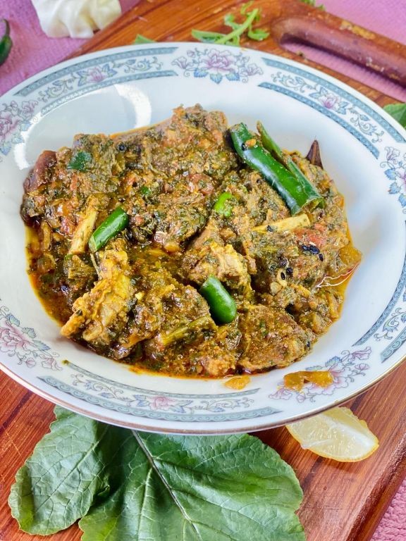 Beef Palak Curry with Spinach