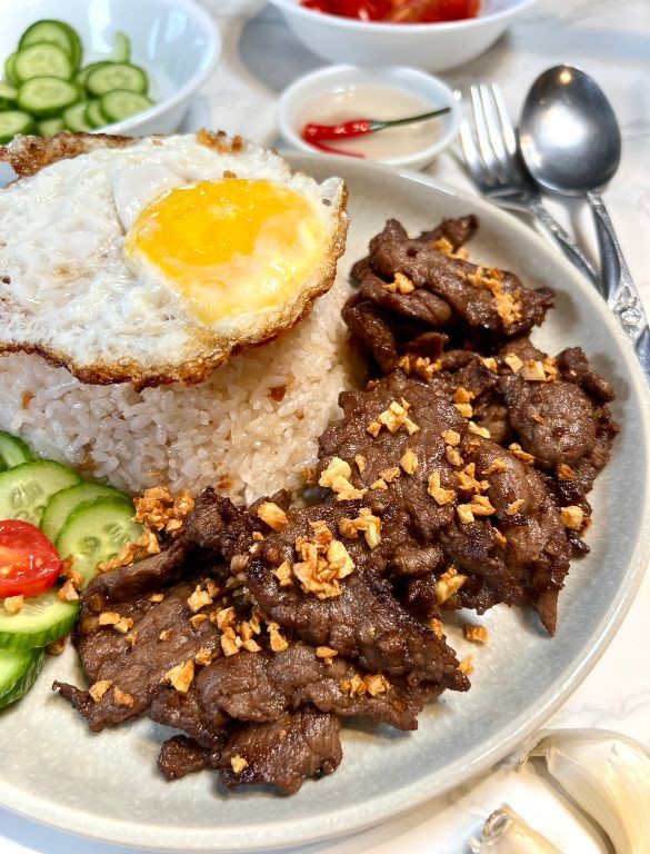 Beef Tapa with Mango Salsa Tapsilog