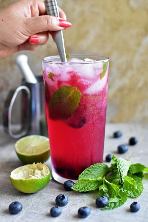 Berry Bliss Virgin Mojito