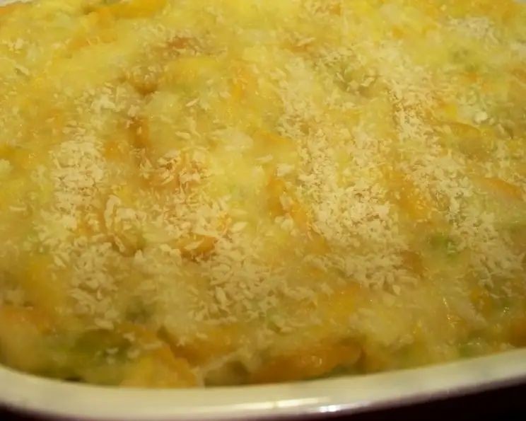 Black Eyed Pea and Squash Casserole with Cheddar Cheese