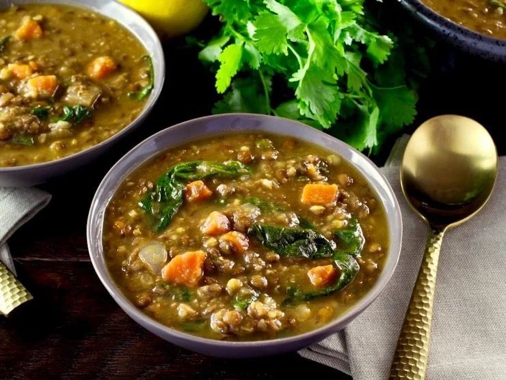 Black Lentil and Spinach Soup