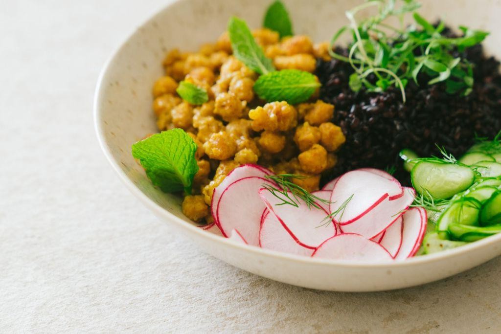 Black Rice and Chickpea Buddha Bowl