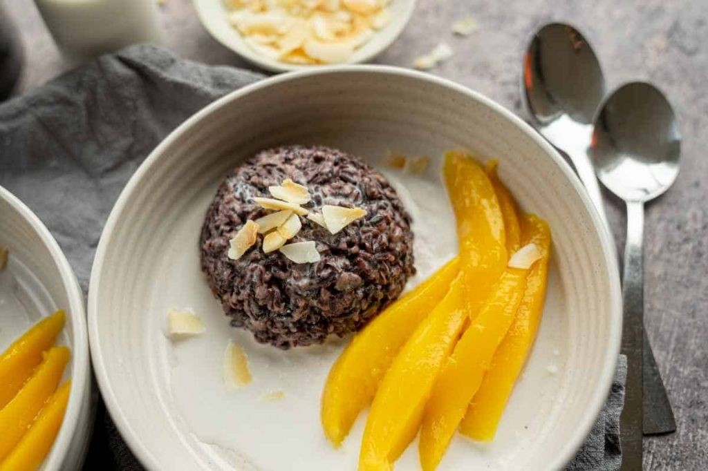 Black Sticky Rice with Coconut Milk