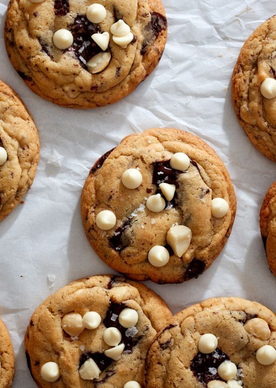 Black and White Macadamia Nut Cookies