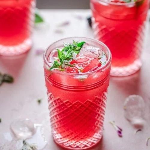 Blackberry Basil Lemonade