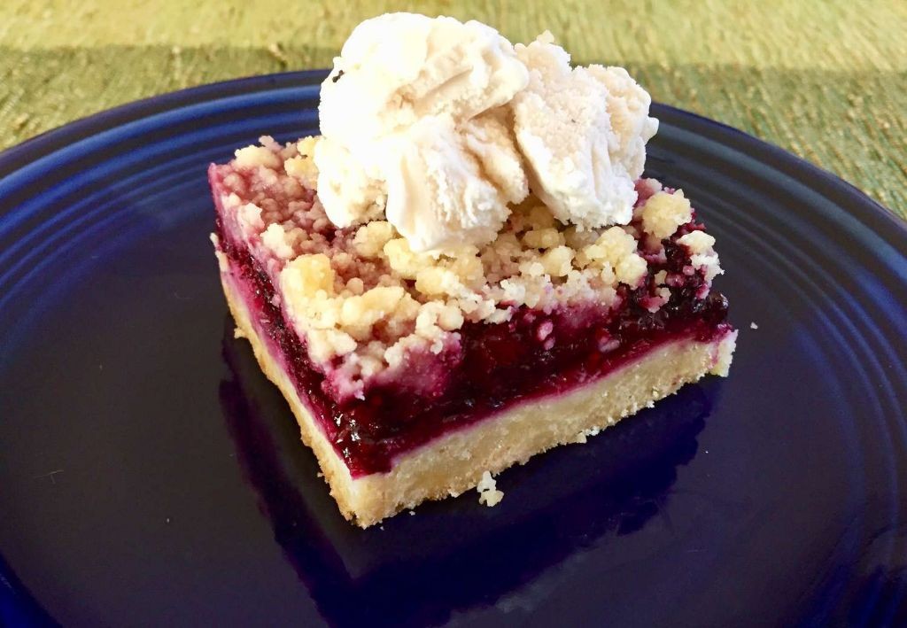 Blackberry Mascarpone Crumb Cake