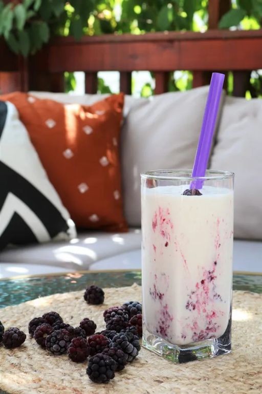 Blackberry Vanilla Bean Smoothie