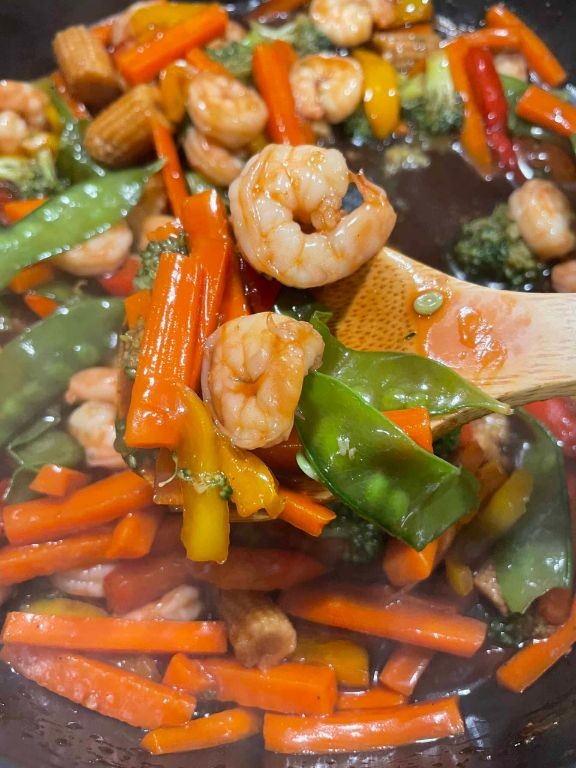 Blackstone Shrimp Stir-Fry with Vegetables