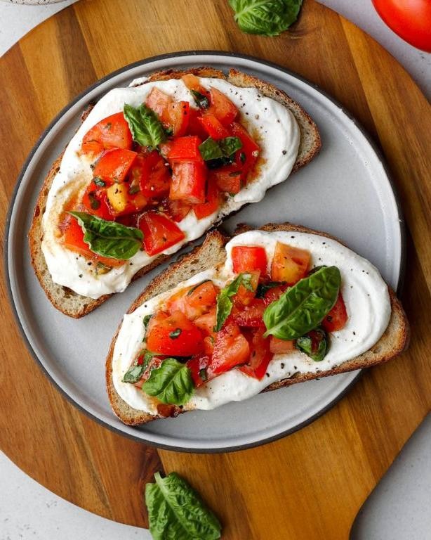 Blended Cottage Cheese and Tomato Basil Bruschetta