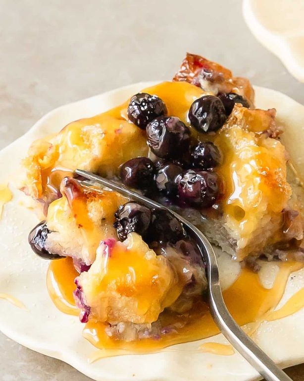 Blueberry Bread Pudding with Caramel Sauce