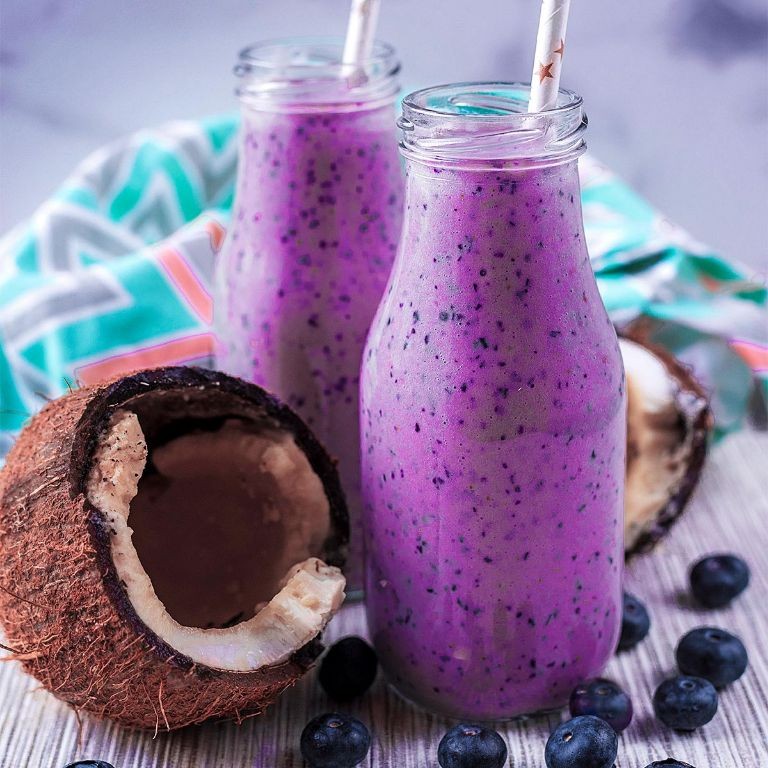 Blueberry Coconut Smoothie