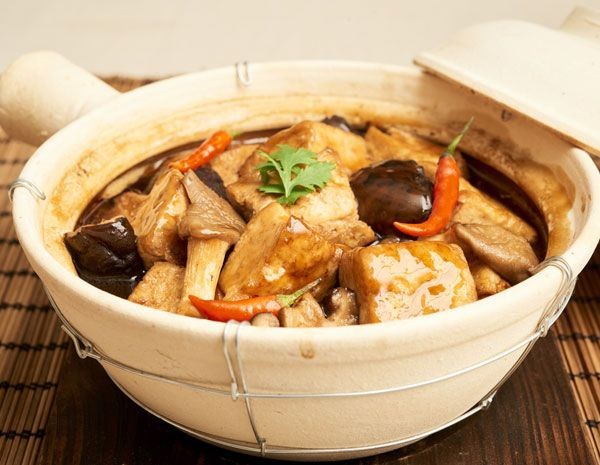 Braised Tofu with Shiitake Mushrooms