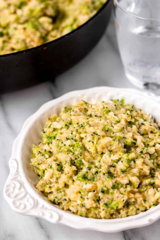 Broccoli and Cheddar Cauliflower Rice