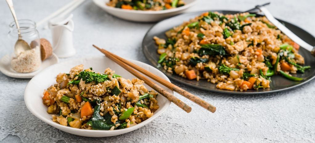 Brown Rice with Stir-Fried Vegetables and Ginger