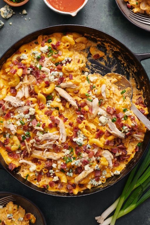 Buffalo Rotisserie Chicken Mac and Cheese