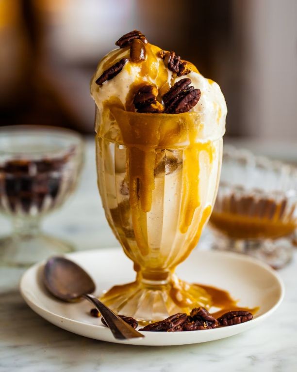Butterscotch Ice Cream Sundae