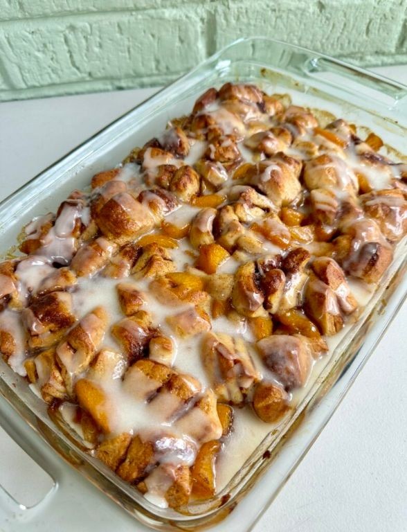 Canned Peach Cobbler with Cinnamon