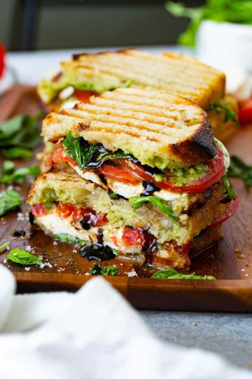 Caprese Sandwich with Balsamic Glaze
