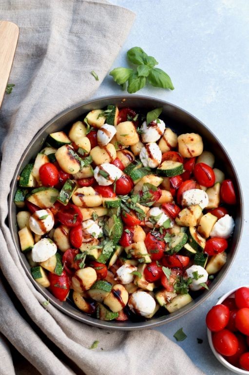 Caprese-Style Gnocchi with Fresh Mozzarella