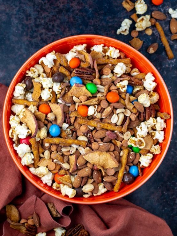 Caramel Apple No Bake Snack Mix