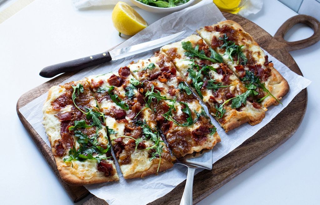 Caramelized Onion and Arugula Flatbread
