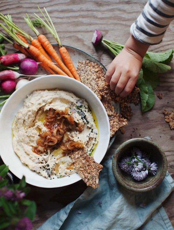 Caramelized Onion and Lentil Dip