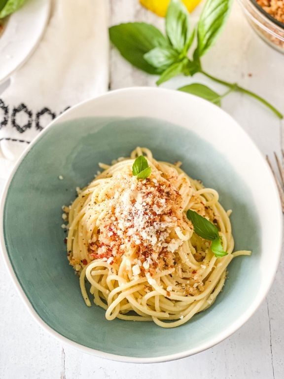 Carbonara with Roasted Garlic and Pancetta